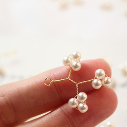 ♡珍珠・半成品♡超唯美繞線珍珠葉子吊墜 小款白色 2個入 第3張的照片