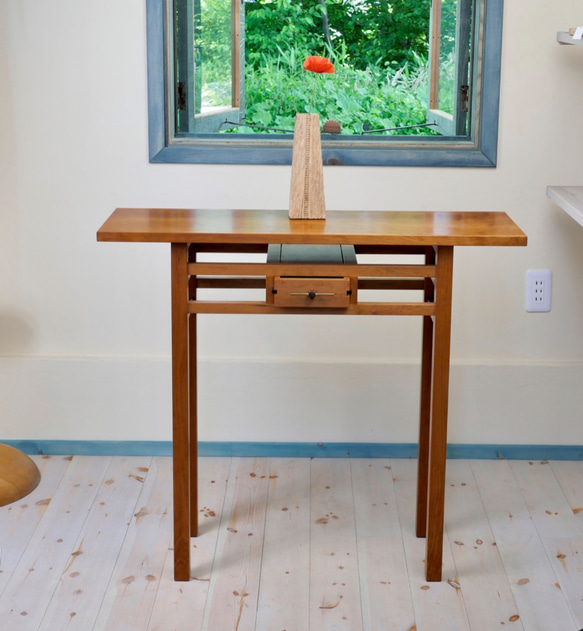 チェリー材のコンソールテーブル サイドテーブル Igel Haus 通販