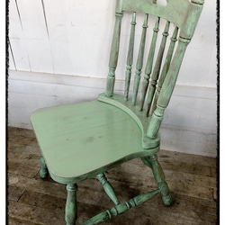 アンティーク 古い椅子 チェアー 天然木 4枚目の画像