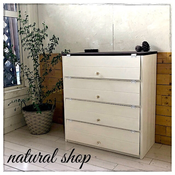 ハンドメイド パタパタ扉のかわいいシェルフ  飾り棚 本棚 ナチュラル 手作り ハンドメイド パタパタ扉のかわいいシェルフ 飾り棚 本棚 ナチュラル