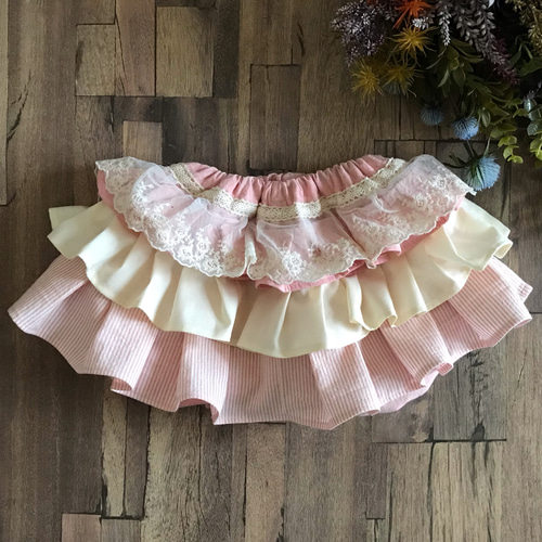 まるで絵本みたいなボリュームかぼちゃパンツおしりフリルタイプ