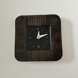 スクエア掛け時計 チョコレート (陶器) 1枚目の画像