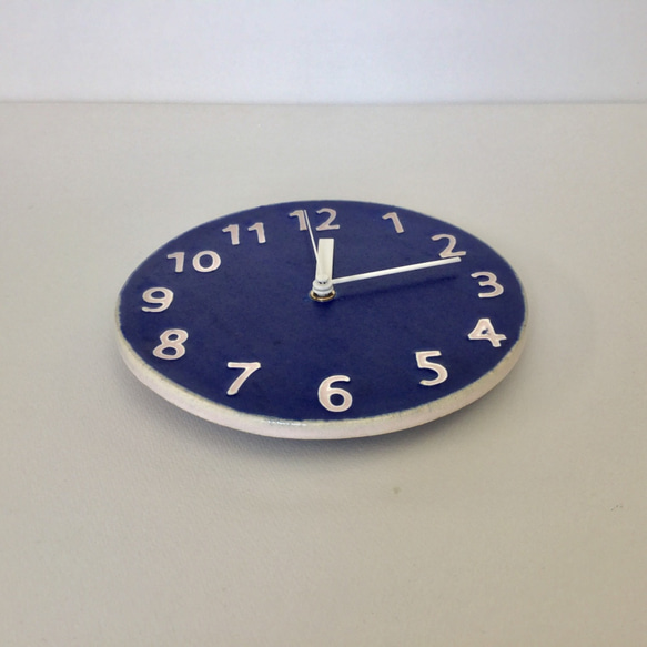 陶シンプル 掛け時計 青 3枚目の画像