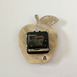 りんごの掛け時計 陶器 4枚目の画像