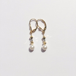 金銀小珍珠耳環-925銀、施華洛世奇水晶珍珠 第1張的照片