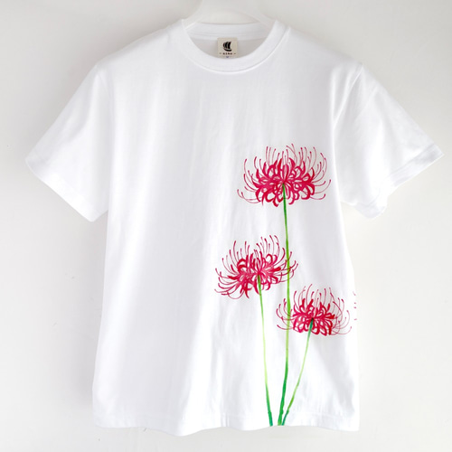 彼岸花柄Tシャツ ホワイト 手描きで描いた彼岸花柄Tシャツ 曼珠