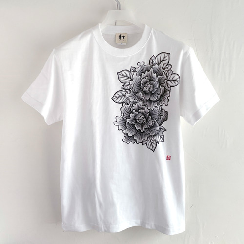牡丹柄手描きTシャツ ホワイト 手描きで描いた牡丹の花柄Tシャツ 和柄