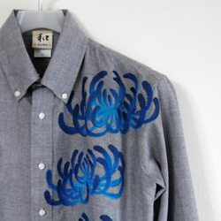 手描き菊柄 長袖ボタンダウンシャツ オックスフォード生地 メンズ　和柄　和風 2枚目の画像