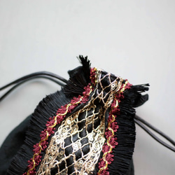 スペインブレードフリンジリネン巾着　ポーチ　ミニバッグ　ゴールド　レッド  スパンコール　刺繍　アクセサリーポーチ 3枚目の画像