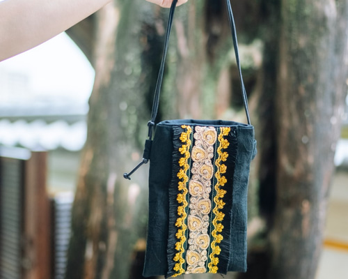 楽天市場】リネン コットン 綿麻 刺繍 Leaf bush 葉っぱ柄 生地