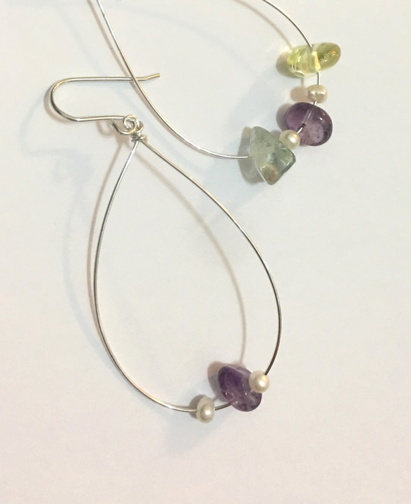 閃閃發光的日子 手作水晶耳環 （銀、天然水晶：紫晶、綠晶、黄晶） Earrings 第2張的照片