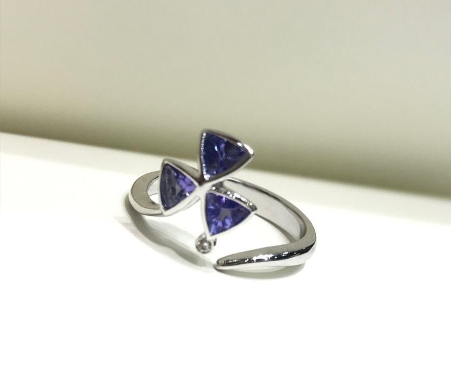 カイトコレクションテンザナイトリング