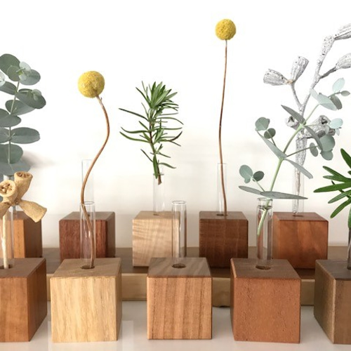 プチギフトに。ちいさな一輪挿し 樹種いろいろ10個セット