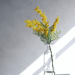 咲き続けるミモザ(シングル)　マジカルウォーター　癒しのフラワーインテリア　アーティフィシャルフラワー 2枚目の画像