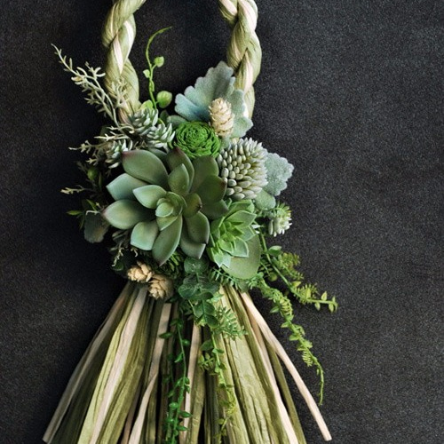 多肉植物のしめ縄 お正月飾り フェイクグリーン しめ縄・しめ飾り g