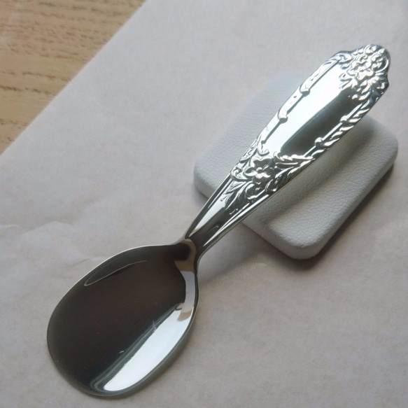 銀製　バロネス アイスクリームスプーン 1枚目の画像