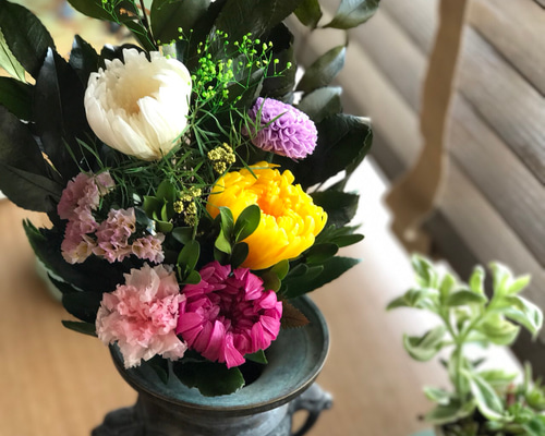 ケース付 プリザーブドフラワーの輪菊の仏花1組 プリザーブド