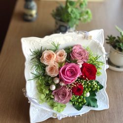 白い陶器のアレンジ Rose's プリザーブドフラワー mina 通販 4563736