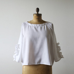 紗織コットン麻リネン「冬の白。大人甘めのふりフリル袖ブラウス」ゆったりシャツG01（sh133) 5枚目の画像