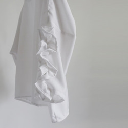 紗織コットン麻リネン「冬の白。大人甘めのふりフリル袖ブラウス」ゆったりシャツG01（sh133) 2枚目の画像