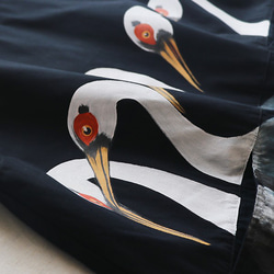 手描きART【和画衣】「鶴の行進」コットン１００％ ボックス ワンピースゆったり ツル 鳥 B41A（dr541) 4枚目の画像