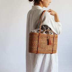 ⁂ラスト２。夏の支度ＰＲＩＣＥ「手編む鞄」アタかごバッグ トートバッグ 肩掛け 巾着袋＆タッセル 着物 浴衣 N54A 2枚目の画像
