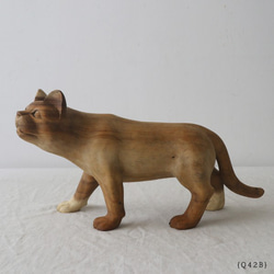⁂〇。最終ＳＡＬＥ。天然無垢ウッド手彫り木彫りART “ 狙う猫 ” ネコ置物 インテリア オブジェQ42B 4枚目の画像