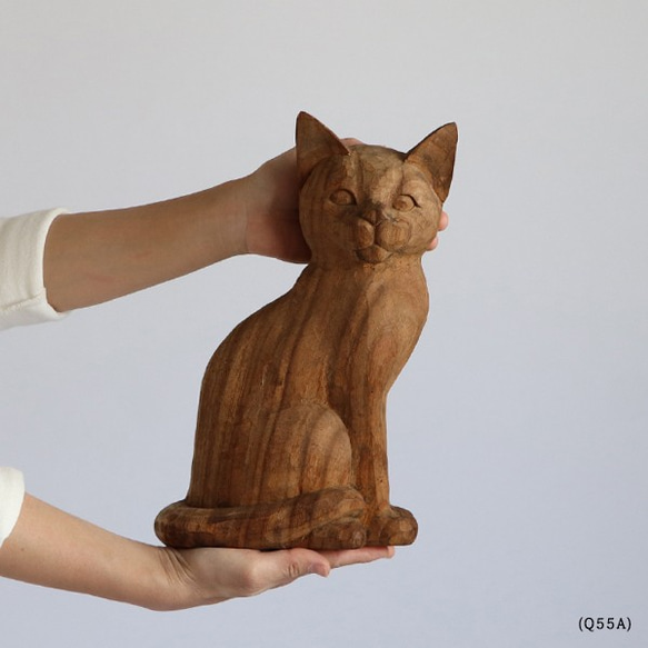 ＊●冬ごもりＰＲＩＣＥ●天然無垢ウッド 木彫りART “ 座り猫 右向き ” ネコ置物 風水 オブジェ Q55A 6枚目の画像
