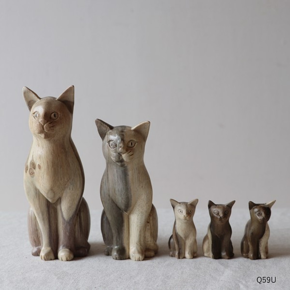 ●最終ＳＡＬＥ●【５匹セット】天然無垢ウッド手彫り木彫りART “前を向く猫家族 ” ネコ置物Q59U 1枚目の画像