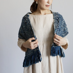 ⁂秋支度ＳＡＬＥ●草木染め布・手織り・藍染め裂き編み●ストール コットン１００％Q85V 7枚目の画像