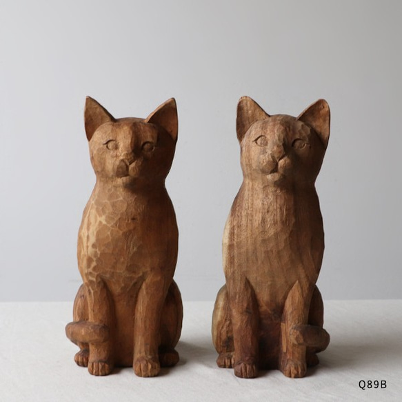 ⁂家時間ＳＡＬＥ。２匹セット【※要確認ＰＲＩＣＥ】 天然無垢ウッド木彫りART 見つめる猫  ネコ 置物Q89B 3枚目の画像