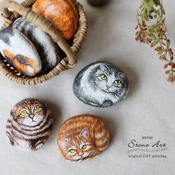 幸運の手描き石 　ころんと手のり猫 　ストーンアート ねこネコ インテリア マッサージ福猫Q91H 7枚目の画像