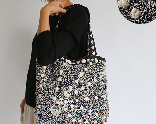 SALE セレクト鞄 刺し子刺繍バッグ 藍染布に白木綿糸を刺し子