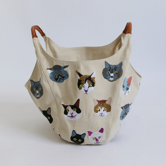 anvaiオリジナル刺繍 ねこ猫ネコ縫い トートバッグ 生成りデニム×レザーハンドル 肩掛け P68B 7枚目の画像