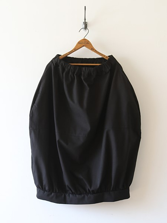 最終SALE‼80cm丈ナチュラル コットン 裾ギャザーゆったりバルーン 夏のスカート ブラックB76C 6枚目の画像