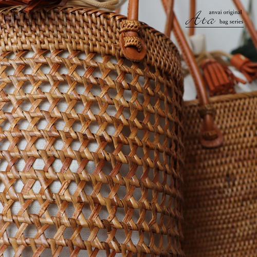 【未使用品／最終価格】アバカ　アパカ　芭蕉糸　和装バッグ　かごバッグ ラスト1。最終SALE「手編む鞄」アタかごバッグ トート バスケット
