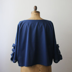 ◆ラスト1点●SALE●コットン100％ポプリン 上品な大人のフリル袖ゆったり身幅 シャツ ブラウスF25B 10枚目の画像