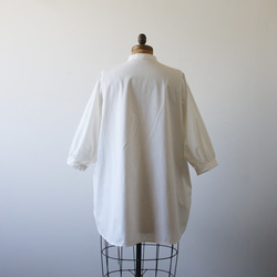 コットン１００％ブロードクロス スタンド襟ゆったり前開き変形シャツ白 画家B72A(dr260) 10枚目の画像