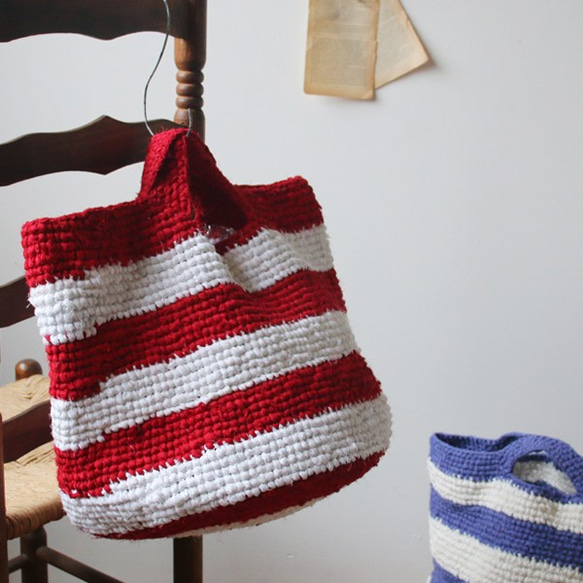 ●X’mas SALE●コットン100％ 裂き編み手編みトート ハンド バッグ バスケット赤×白P70C 8枚目の画像