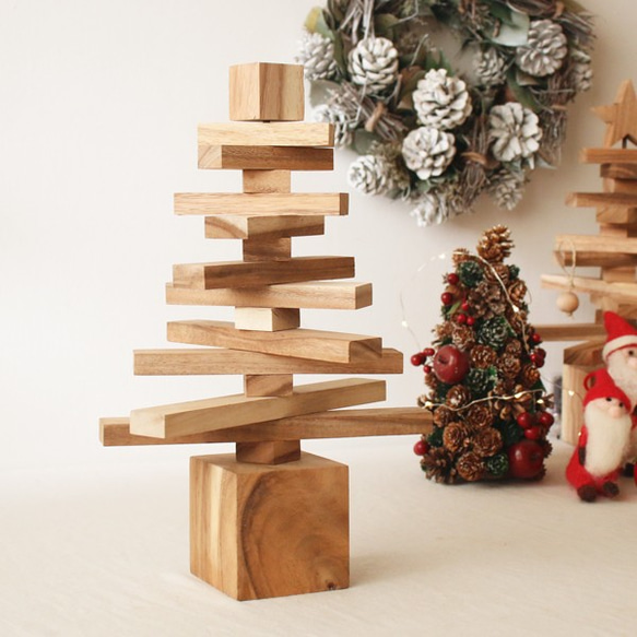 ラスト3◎最終。SALE。天然無垢ウッド クリスマスツリー (CUBE