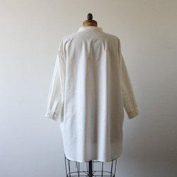 春ＰＲＩＣＥ●白・着る「 立襟 画家 シャツ」上質コットン100％羊飼いスタンド襟ロング前開きコートA17(sh300) 9枚目の画像
