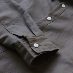 『斜めボタン ヘムライン シャツ』コットン１００%ジャケットH15B （sh320) 3枚目の画像