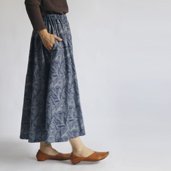「誰にでも似合う ギャザー スカート」７８cm丈 ボタニカル柄織 コットン１００％H41（sk001) 2枚目の画像
