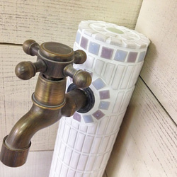 タイル水栓柱 ホワイトにラベンダー［商品番号：c16］　 1枚目の画像