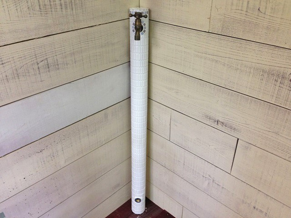タイル水栓柱 ホワイトにラベンダー［商品番号：c16］　 3枚目の画像