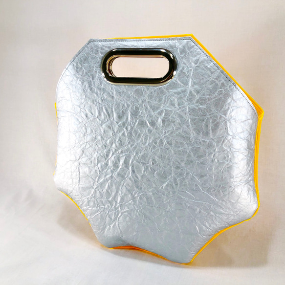 [PVC透明及特殊輕質材質]貝殼袋（黃色） 第4張的照片