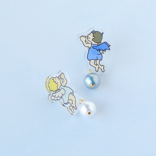 耳元でささやく天使と悪魔のピアス ピアス（スタッド・一粒