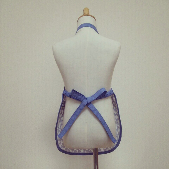 Ｓ様専用　Kids Apron ribbon blue B 2枚目の画像