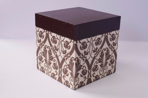 美しい紙を味わうための立方体の箱（ロールペーパーサイズ） 4枚目の画像