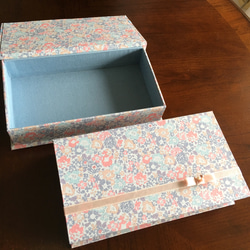 リバティプリントのブック型BOX（pale blue） 5枚目の画像
